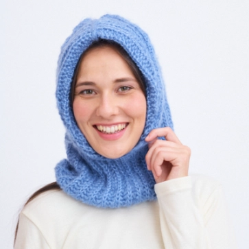 Cagoule en laine mohair et soie pour femme 